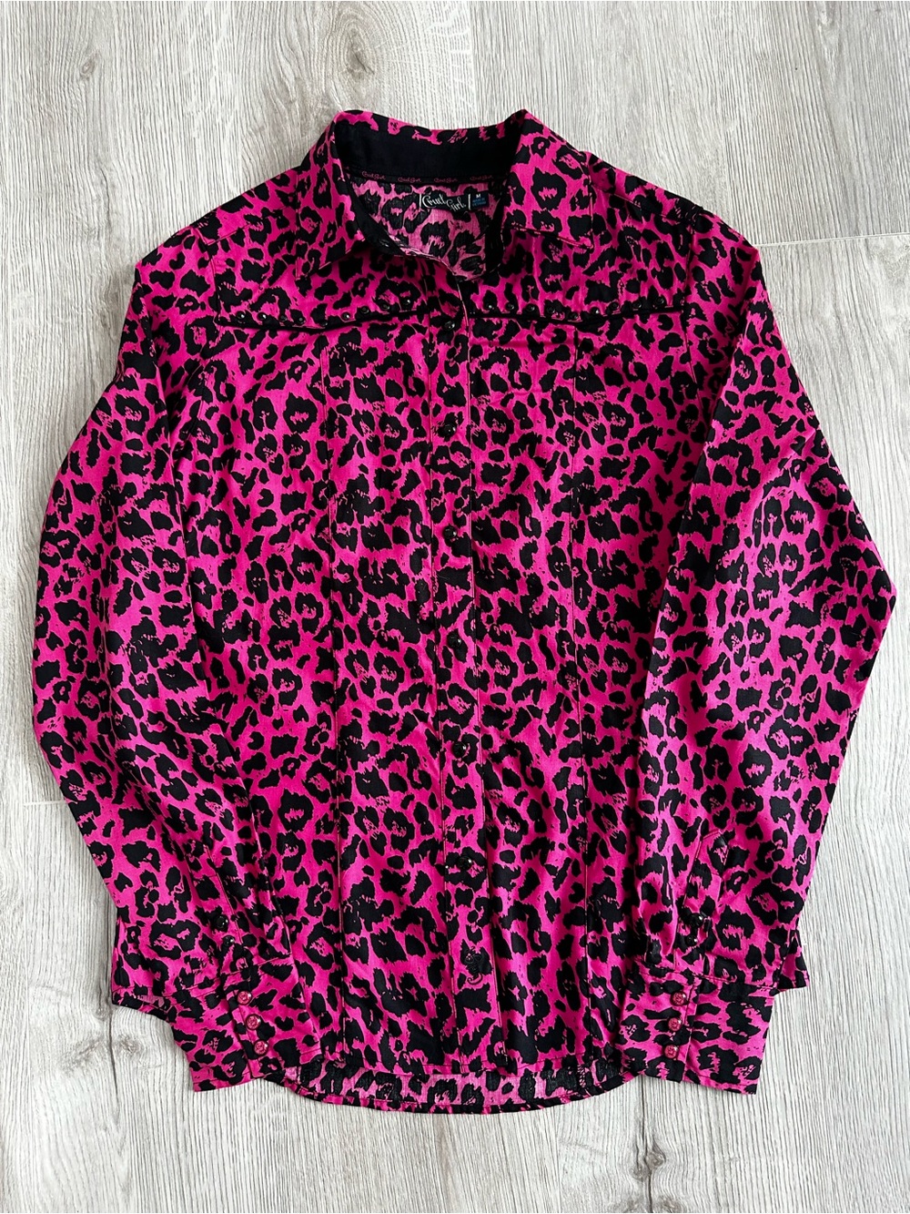 Cruel Girl Hot Pink Leopard Print Western Button Down Shirt Medium Snap Closures